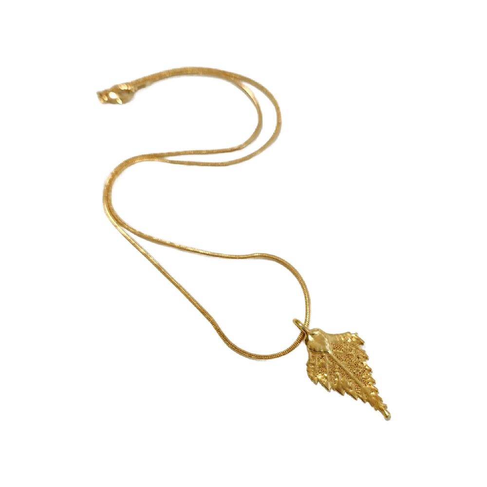 Vintage Gold Plated SERPENTINE Chain with Gold Leaf Pendant, Minimalist Necklace